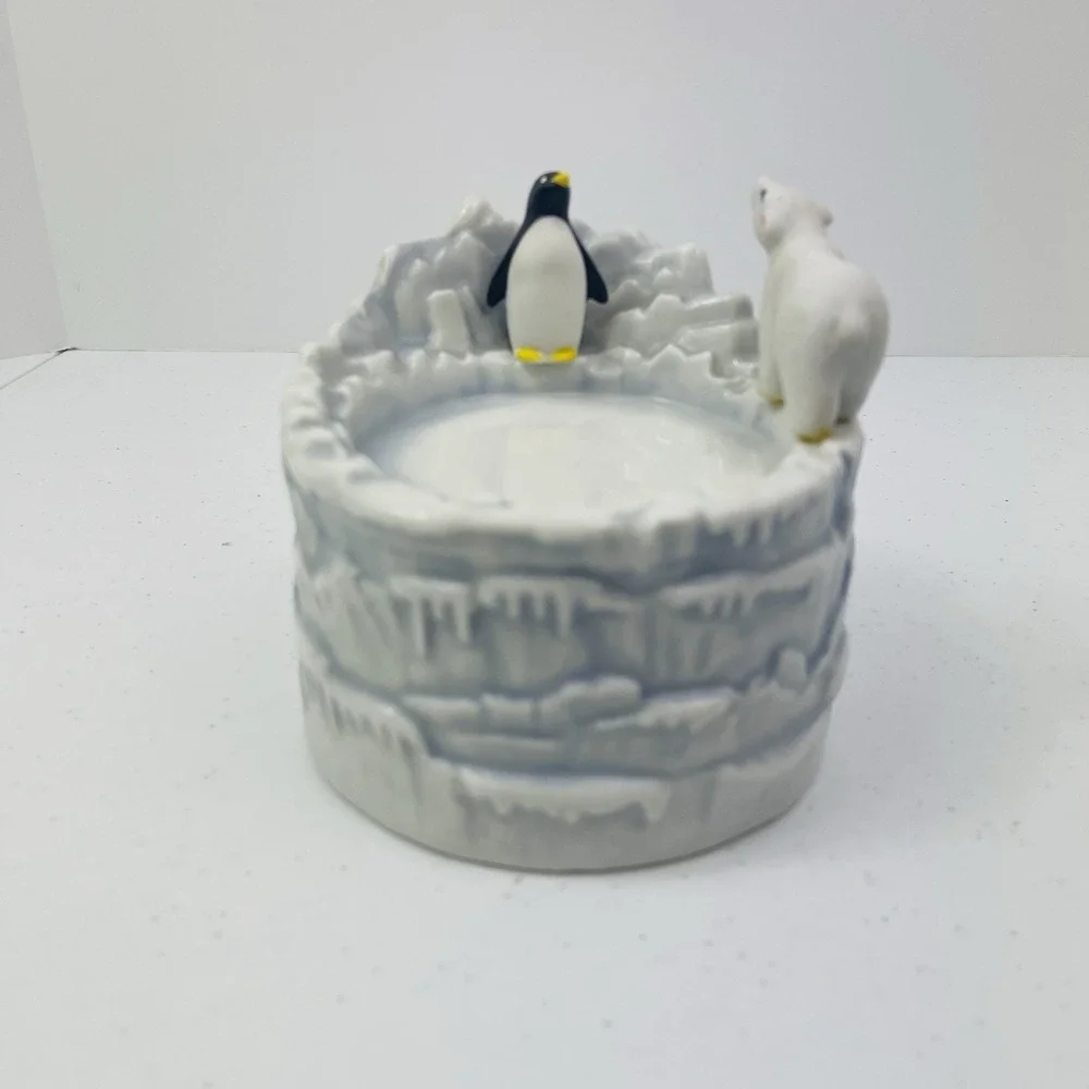 Vtg TAJ Importing Co Music Box Franscisco Japan Penguin Polar Bear Porcelain